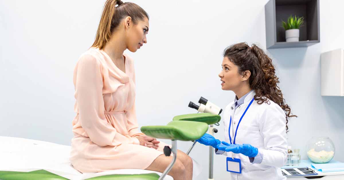 Can You Get a Pap Smear on Your Period? Carmesi