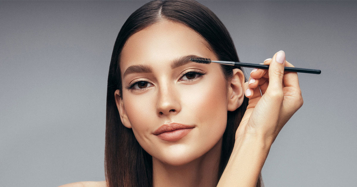 How to Grow Eyebrows Thicker: 10 Simple Ways to Do So