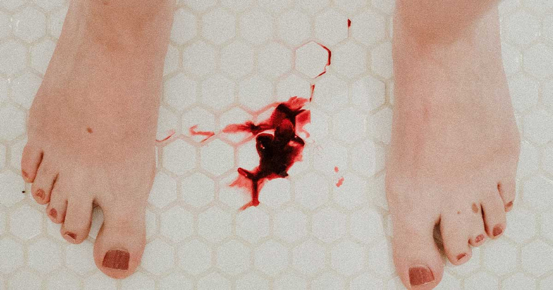 Period-Like Bleeding During Early Pregnancy: Is It Normal? Causes and Signs of Implantation Bleeding