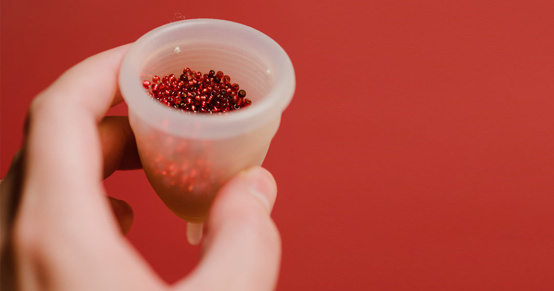 remove menstrual cup