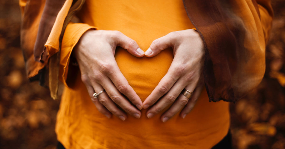 When Do You Start to Show? Baby Bump Progression