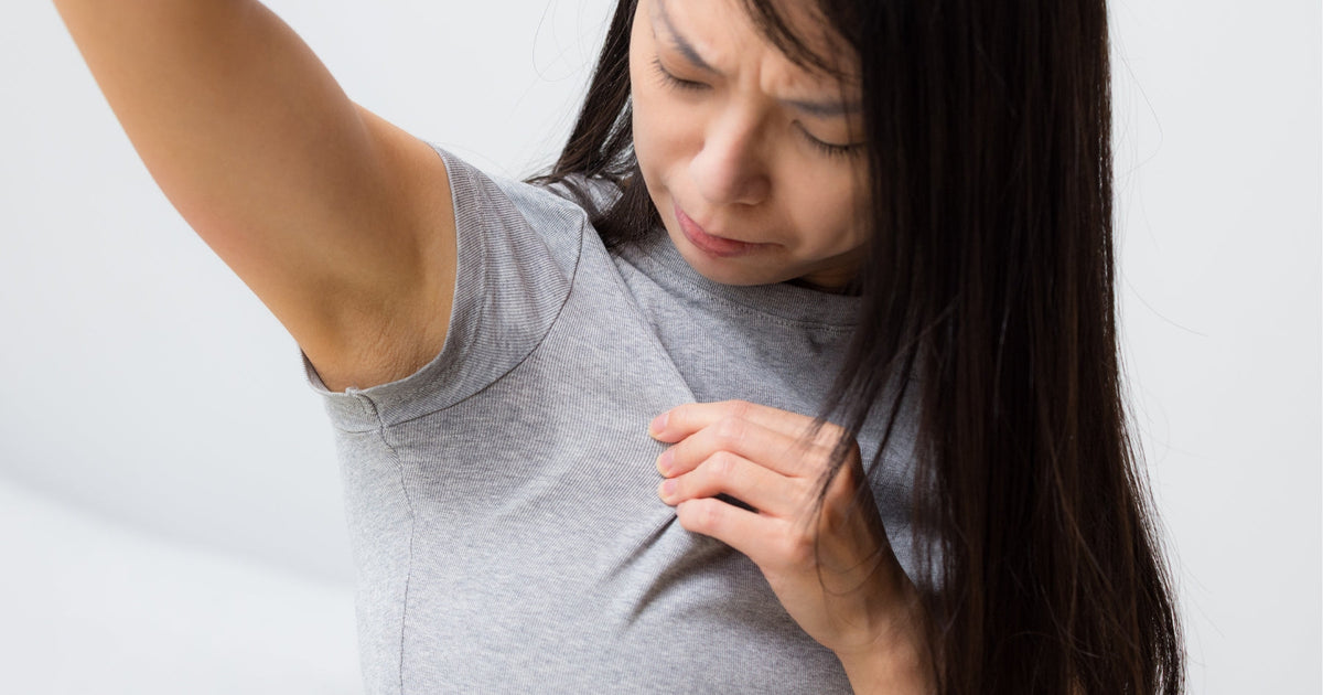How to Stop Excessive Underarm Sweating in Summer: Causes and What Actually Works