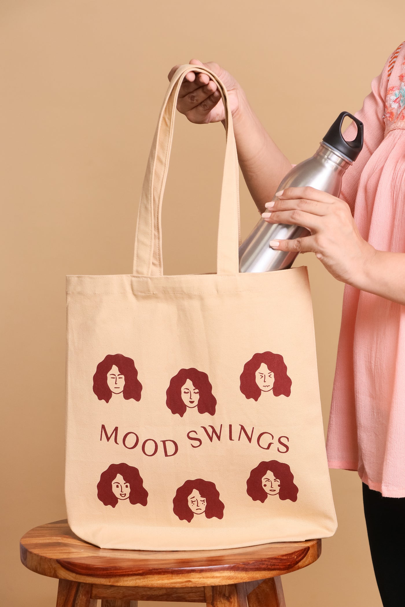 Carmesi Feeling Comfy Tote Bag